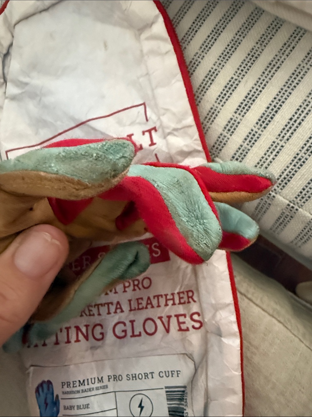 Bruce bolt Ym &xl Leather Work baseball gloves in Tan, Baby Blue & Red - Picture 14 of 14